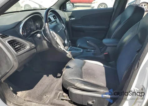 2013 Chrysler 200 Limited из США, поврежденный, VIN 1C3CCBCG2DN723922